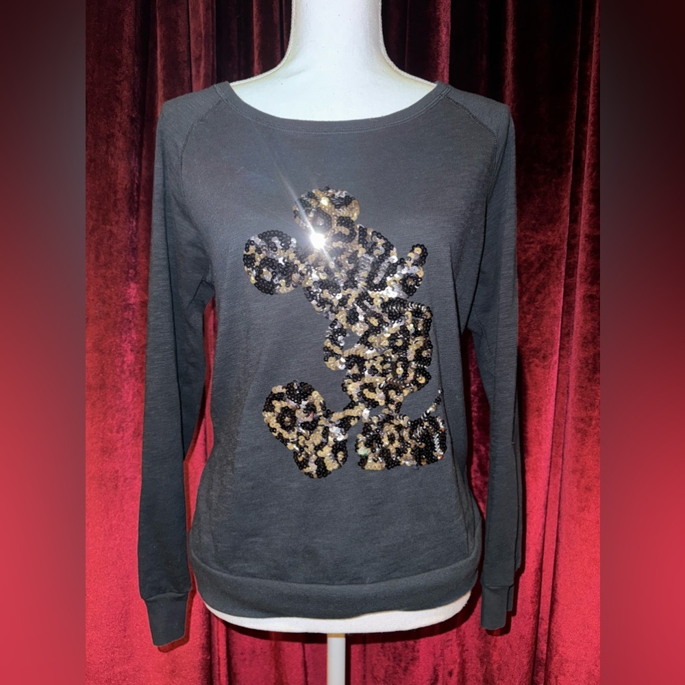 Long sleeve t shirt